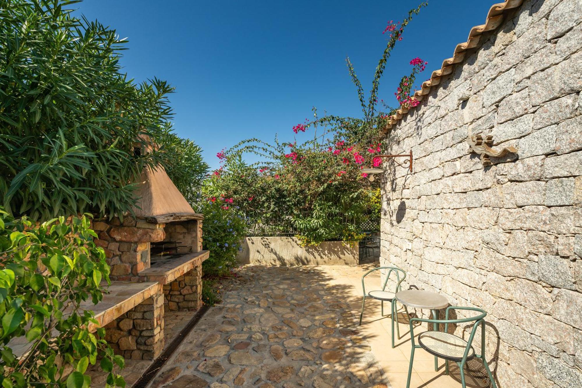 Villa Bouganville Cala Sinzias Castiadas Exteriér fotografie