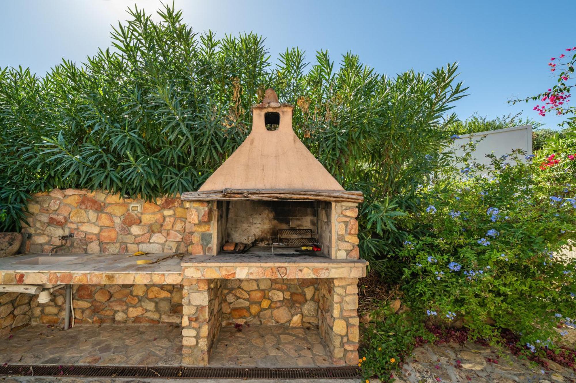 Villa Bouganville Cala Sinzias Castiadas Exteriér fotografie